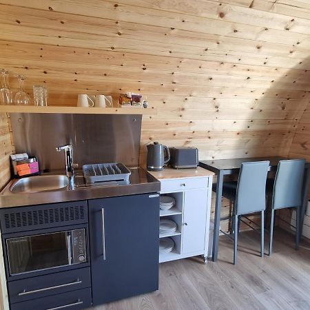 Caledonian Pod. In Caol, Fort William Екстер'єр фото