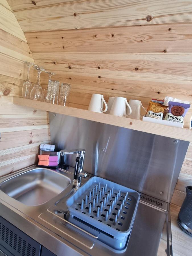 Caledonian Pod. In Caol, Fort William Екстер'єр фото