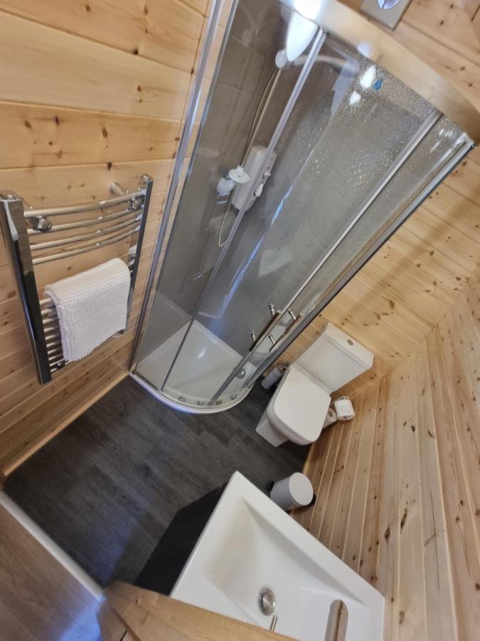 Caledonian Pod. In Caol, Fort William Екстер'єр фото